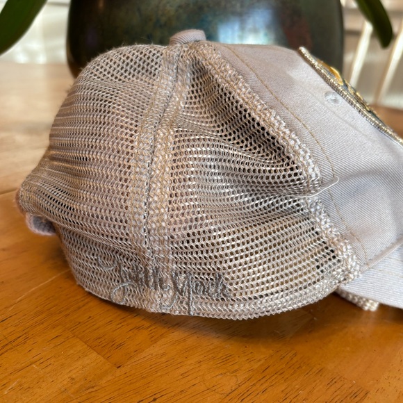 Judith March Texas Embroidered Cap - Picture 2 of 7